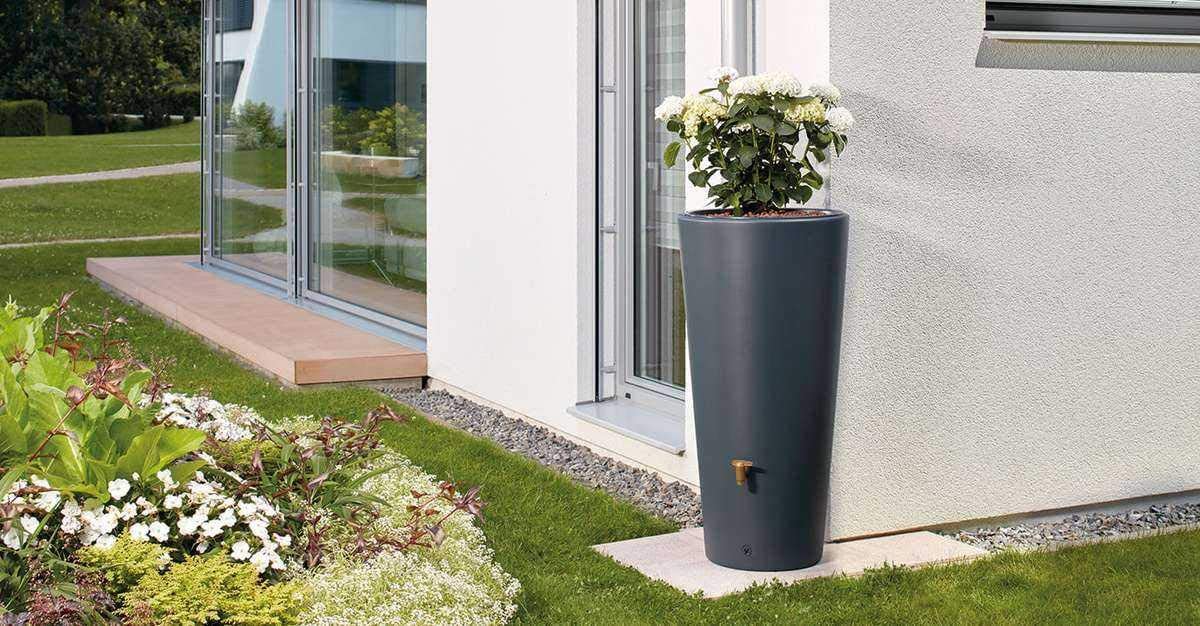 cuve à eau en forme de vase avec jardinière